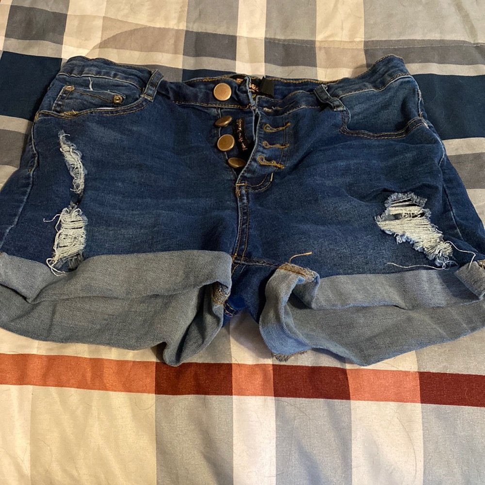 Dollhouse Brand boutique shorts